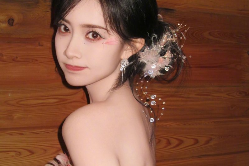 孟子义的‘花仙子早安卡’刷屏！原来明星的元气早晨是这样开始的