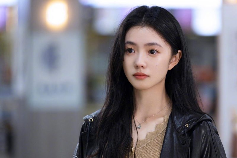 看到刘浩存的早安问候，我才明白：独立女孩的眼里，永远有漫天星河