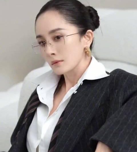 海外华人必看！三步教你解锁国内影视资源，追剧不再卡顿