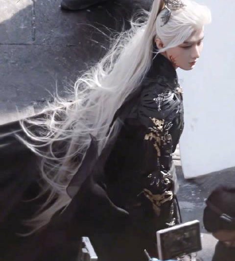 海外华人追剧困扰大揭秘：三招破解地区限制，告别卡顿享受流畅观影体验