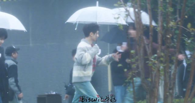 海外追剧遇难题?罗云熙新综艺路透揭秘,这些方法帮你突破地区限制