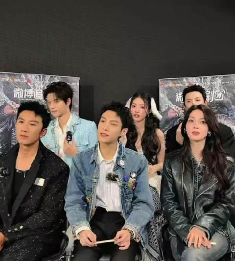 陈瑶杨仕泽脸颊比心甜炸屏!复刻《女儿国》名场面让网友直呼嗑到了