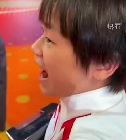 全红婵巴黎赛场大喊樊振东好帅！一年前的视频突然翻红，网友直呼太真实