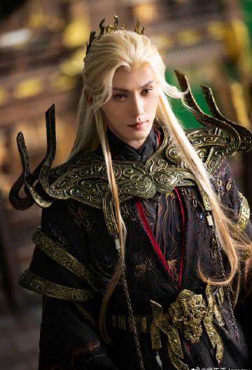 海外华人追剧遇阻?徐正溪金发鬼牡丹引爆热议,这些技巧帮你突破地域限制