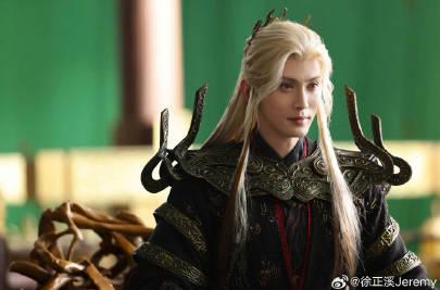 海外华人追剧遇阻?徐正溪金发鬼牡丹引爆热议,这些技巧帮你突破地域限制