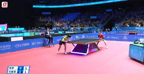 刷到王曼昱横扫陈梦的新闻,我在海外卡得连回放都看不了!