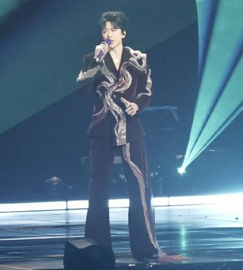 海外华人如何解锁《自诩周全》现场版？3招解决地区限制烦恼