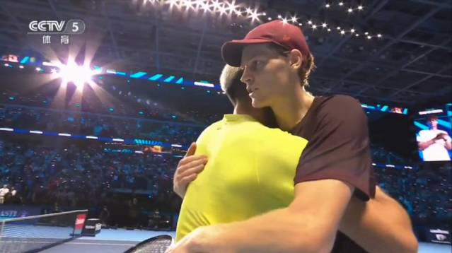 海外华人如何突破地域限制,流畅观看辛纳ATP总决赛卫冕之战?