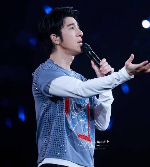 海外华人追剧听歌遇阻？这些方法帮你轻松突破地区限制困扰