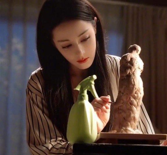 海外华人如何突破地域限制观看《枭起青壤》？迪丽热巴新剧引爆追剧热潮