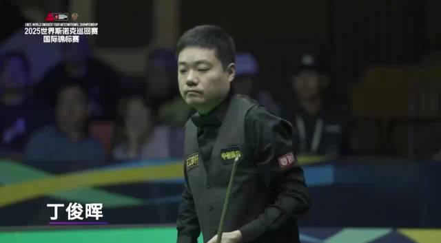 丁俊晖四杆破百零封对手！学会这几招，你也能成为斯诺克高手
