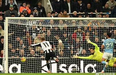 利物浦怎么了？7轮狂输6场，从争冠热门跌至联赛中游的深度解析