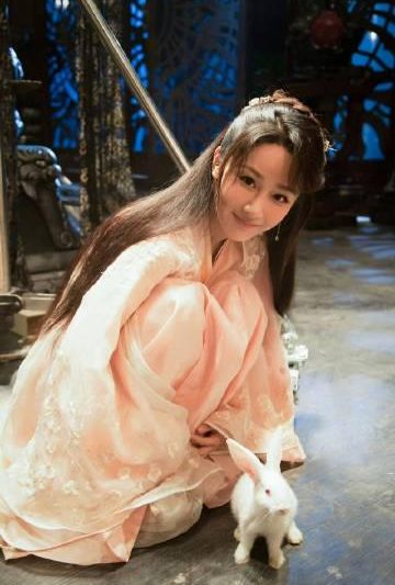 海外追剧党必看！7年后《香蜜》再上热搜，杨紫宠粉操作引爆回忆杀