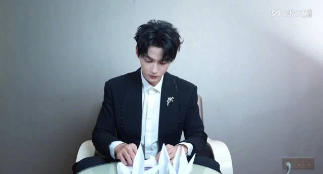 徐正溪跨界解说NBA!11月4日湖人vs开拓者,咪咕视频独家直播