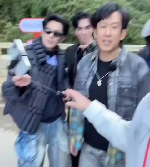 海外华人追剧困扰大揭秘：王鹤棣的快乐能量也救不了地区限制卡顿