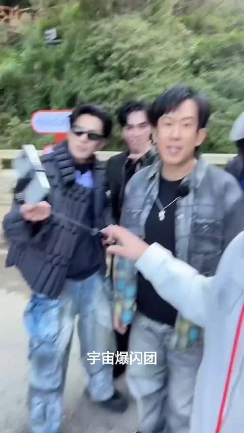 海外华人追剧困扰大揭秘:王鹤棣的快乐能量也救不了地区限制卡顿