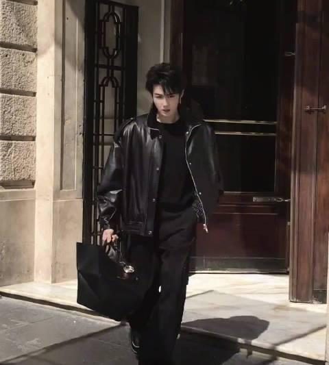 海外华人必看！檀健次喜提’刚子’新外号，粉丝集体沦陷魅力漩涡