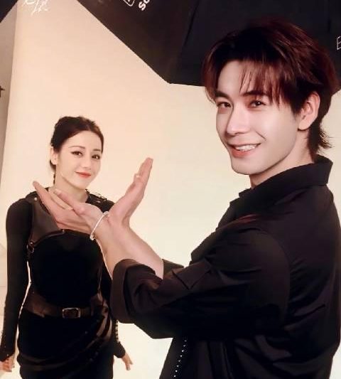 海外华人如何突破地区限制观看《枭起青壤》等热门国产剧？完整解决方案分享