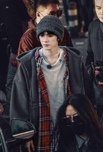 海外华人追剧遇阻?陈哲远反差萌背后隐藏的版权限制真相