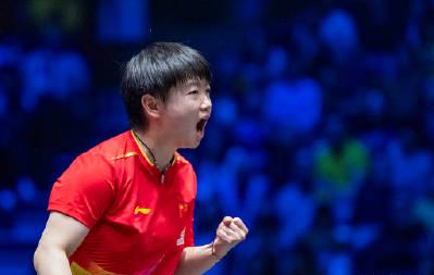 孙颖莎25岁生日刷屏!从‘小魔王’到世界冠军,她的成长之路教会了我们什么