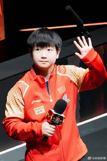 孙颖莎25岁生日刷屏!从‘小魔王’到世界冠军,她的成长之路教会了我们什么