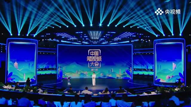 AI一键让杭州变身花海仙境!手把手教你用科技打造梦幻风景