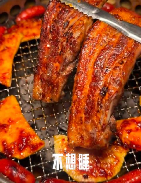 深夜放毒!美食版《天上飞》刷屏,看完只想问:明天到底吃啥好?