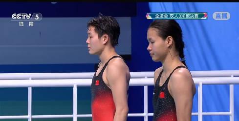 从零基础到完美同步!陈艺文/林珊的跳水秘诀原来这么简单