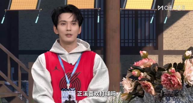 从荧幕到球场:徐正溪因《灌篮高手》开启篮球人生,海外华人如何追梦?