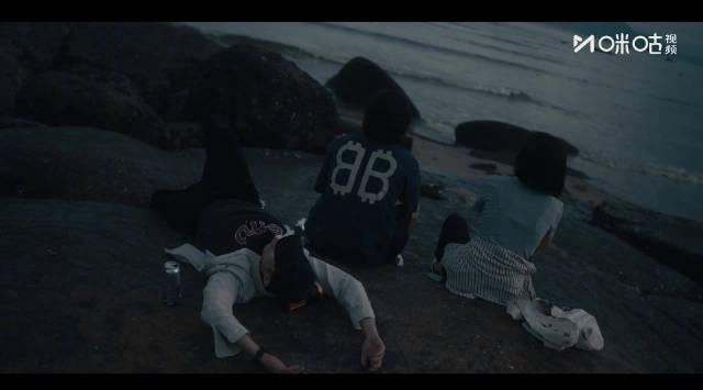 海外华人追剧福音！《时差一万公里》海边日出治愈名场面，附海外畅看教程