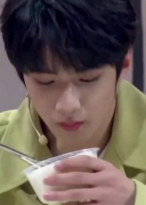 海外华人追剧听歌总卡顿?三招教你轻松解除地区限制,畅享国内影音资源