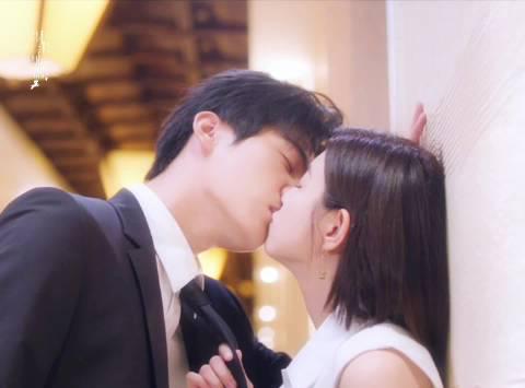 海外华人追剧指南:从《狙击蝴蝶》看如何突破地域限制,畅享国内影视音乐综艺