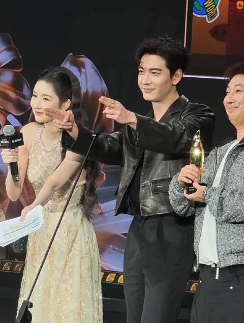 海外华人如何解除地区限制?从《地球超新鲜》获奖看国内影视综艺的观看难题与解决思路