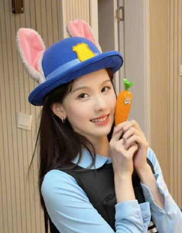 海外华人追剧遇阻?别急,先看看国内网友如何玩转明星cosplay解乡愁