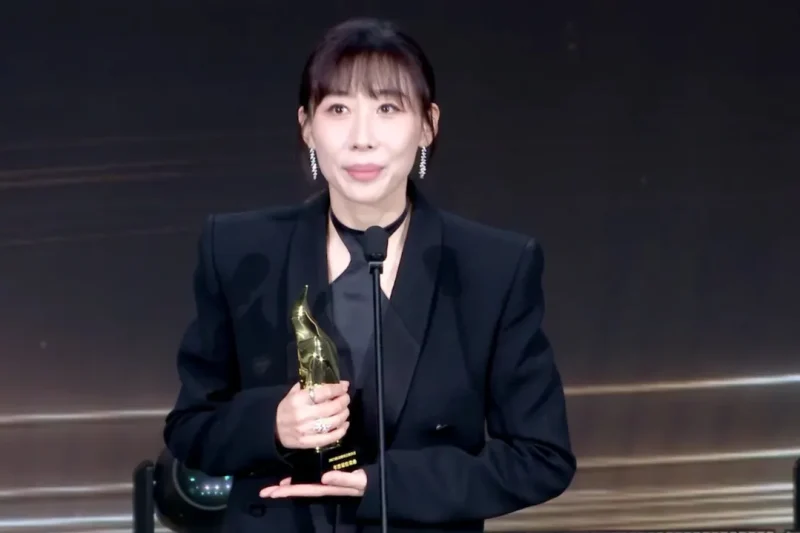 海外华人追剧听歌不再难：手把手教你解除地区限制，畅享国内影音资源