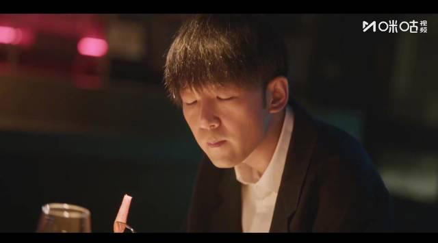 《时差一万公里》名场面!胡杏儿携新欢见前男友,三人修罗场引爆全网