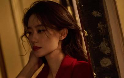 张小斐造型团队大揭秘:从“国民妈妈”到气场女王,她们如何打造爆款审美?