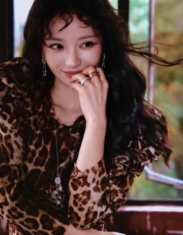 海外华人追剧听歌不再愁!三招破解地区限制,流畅观看国内影视综艺