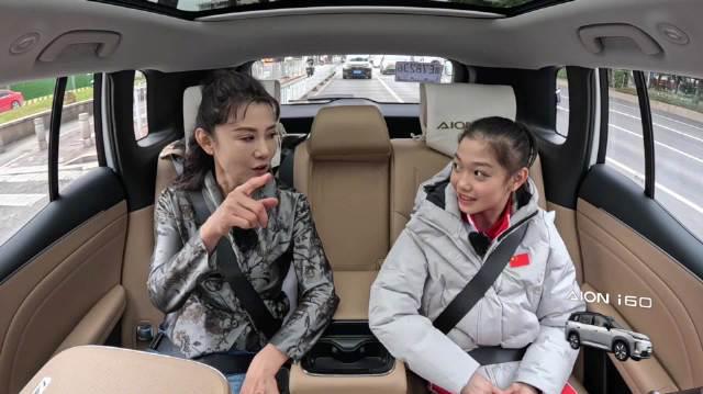 刷到体操新星柯沁沁的采访，我忽然想起那个4岁就敢说“不怕累”的自己